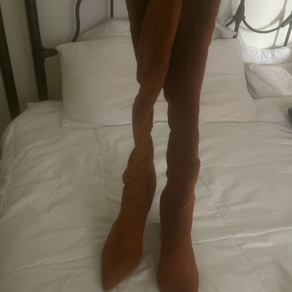 Rust Color Cowboy Boots - Picture 7 of 10